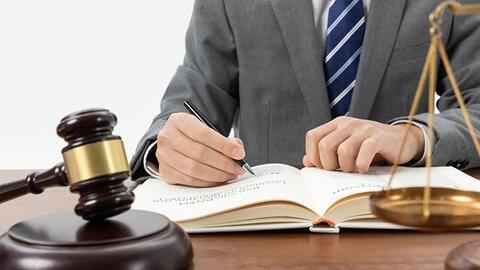 Thủ tướng Chính phủ chỉ đạo tổng rà soát hệ thống văn bản quy phạm pháp luật