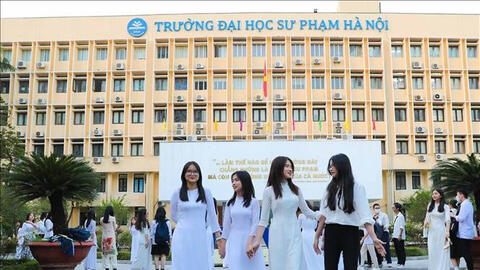Chính sách miễn, giảm học phí và hỗ trợ chi phí học tập