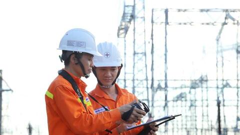 Hệ thống điện quốc gia lập 'đỉnh' mới giữa cao điểm nắng nóng