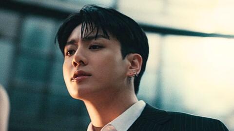 Jungkook BTS thừa nhận sợ tham gia các sự kiện thời trang, giải trí công khai