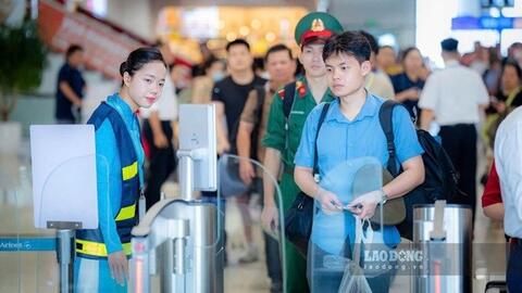 Nội Bài xác thực sinh trắc học cho hành khách chỉ trong 10 giây