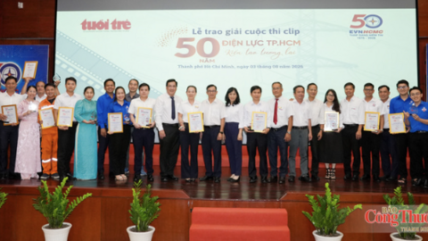 EVNHCMC trao giải cuộc thi clip 50 năm Điện lực TP. Hồ Chí Minh
