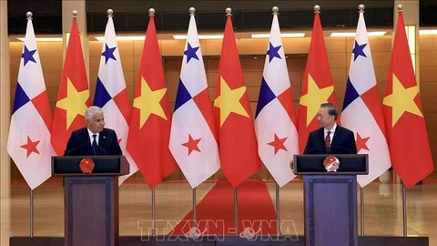 Tổng Bí thư, Chủ tịch nước Tô Lâm và Tổng thống Panama gặp gỡ báo chí sau hội đàm