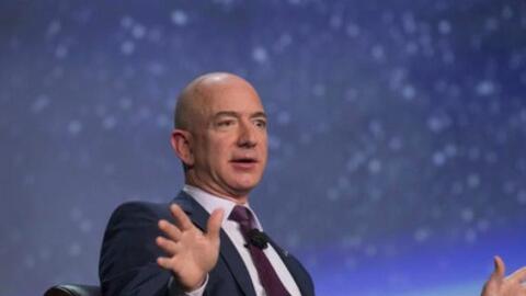 Sau hơn 30 năm, Forbes vinh danh vị tỷ phú trăm tỷ USD đầu tiên của thế giới