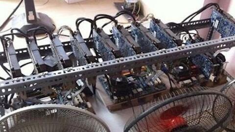Máy đào Bitcoin từ Trung Quốc vẫn ồ ạt đổ về Việt Nam