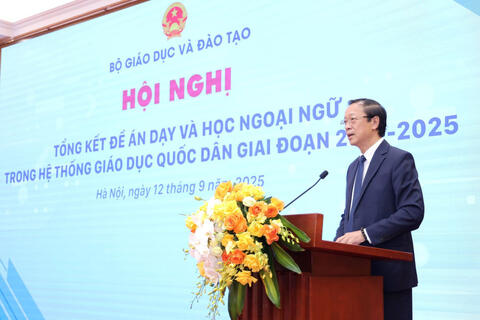 Nóng trong tuần: Tổng kết Đề án Ngoại ngữ quốc gia, công tác pháp chế