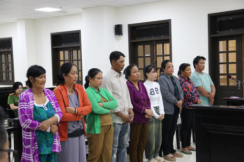 Nhóm người lừa bán 43 phụ nữ sang Trung Quốc lĩnh mức án nghiêm khắc