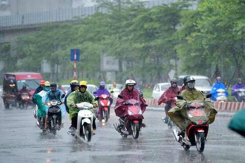 Dự báo thời tiết ngày 1/10: Bắc Bộ mưa to vào đêm và sáng