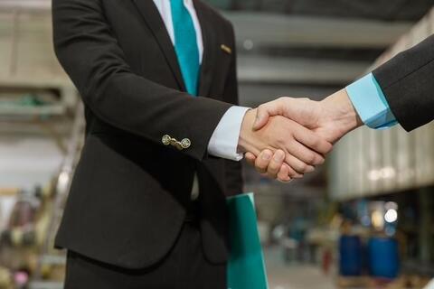 ABBANK giảm lãi suất đến 2,8%/năm, tiếp sức khách hàng phục hồi sau bão