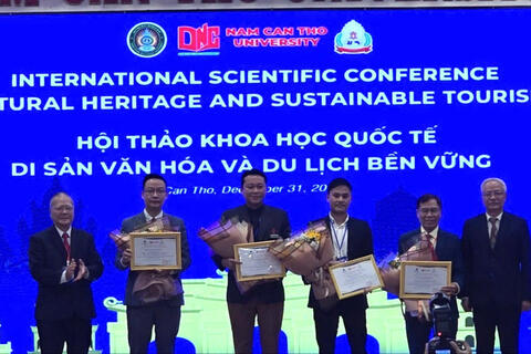 Bàn giải pháp gắn di sản văn hóa với phát triển du lịch bền vững