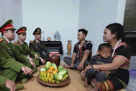 “Chiến dịch Quang Trung” hoàn thành 34 nhà ở xã miền núi Avương, Đà Nẵng