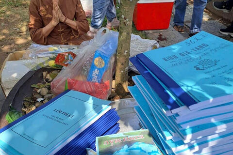 Cẩn trọng với 'bẫy' lừa đảo tâm linh mùa lễ hội