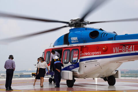 TPHCM khai thác tour trực thăng ngắm thành phố