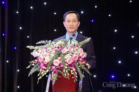 Lan tỏa phong trào 'Giỏi việc nước, đảm việc nhà' ngành Công Thương