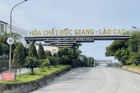Hóa chất Đức Giang triệu tập họp cổ đông bất thường bầu bổ sung 3 thành viên HĐQT