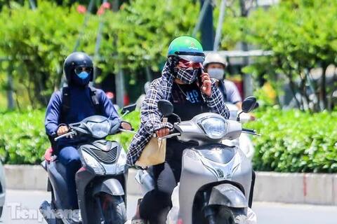 Dự báo thời tiết ngày 30/3: Bắc Bộ mưa dông, Nam Bộ nắng nóng gay gắt