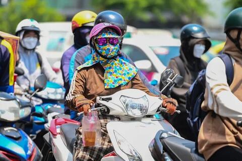 Đông Nam Bộ nắng nóng gay gắt kéo dài, có nơi gần 40 độ C