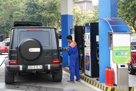 Thông tư mới về tạm ứng Quỹ bình ổn giá xăng dầu từ ngân sách