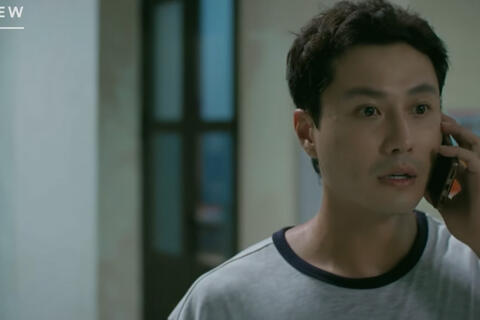 Đồng hồ đếm ngược tập 19: Chi biến mất với thái độ lạ