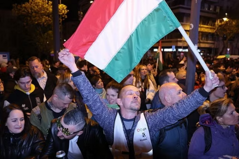 Thủ tướng Hungary thừa nhận thất bại sau 16 năm cầm quyền