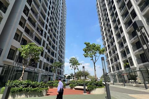 Doanh nghiệp địa ốc đồng loạt ra hàng