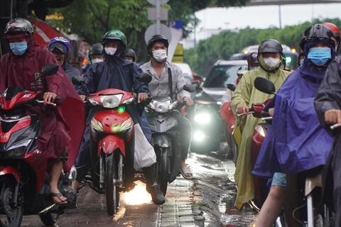 Cảnh báo khu vực mưa dông hôm nay, có nơi mưa rất to trên 100mm