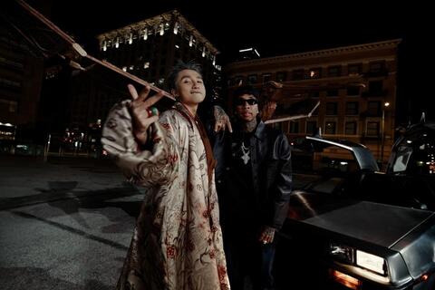 Báo Mỹ khen ngợi Sơn Tùng M-TP và Tyga tôn vinh văn hóa Việt với "Come my way"