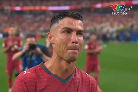 Ronaldo bật khóc khép lại 20 năm chinh chiến ở World Cup