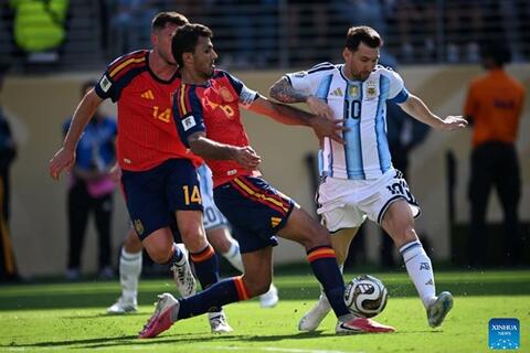 Argentina lập thống kê buồn, Tây Ban Nha khép lại World Cup bằng kỷ lục phòng ngự