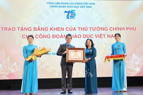 Trao giải Liên hoan Tiếng hát giáo viên toàn quốc năm 2026