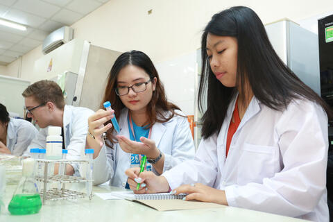 Ngôn ngữ Anh dẫn đầu bảng điểm chuẩn Trường Đại học Quốc tế