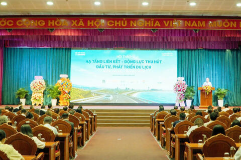 Hạ tầng liên kết mở không gian phát triển du lịch miền Trung - Tây Nguyên