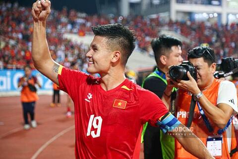 Quang Hải trở thành cầu thủ Việt Nam đầu tiên 3 lần vô địch ASEAN Cup