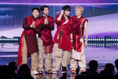 Phía sau mức giá 50 triệu đồng của một tấm vé concert