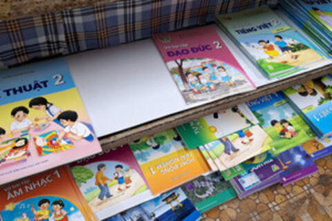 TP Huế cung ứng đủ SGK thiếu cục bộ cho học sinh trước ngày 18/9