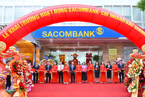 SACOMBANK khai trương chi nhánh Bắc Giang, mở rộng hiện diện tại khu vực phía Bắc
