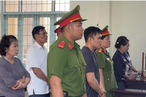 Tài xế gây tai nạn khiến nữ sinh 14 tuổi tử vong ở Vĩnh Long bị tuyên án 30 tháng tù