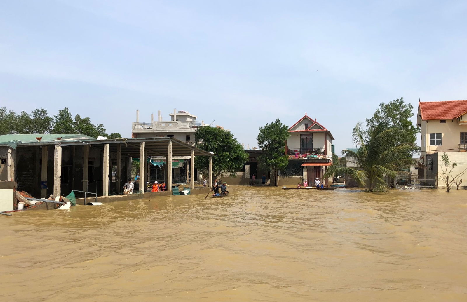 Việt Nam vẫn cần có thêm các công cụ hiệu quả, đặc biệt là các công cụ tài chính để ứng phó với các tác động ngày càng gia tăng từ biến đổi khí hậu