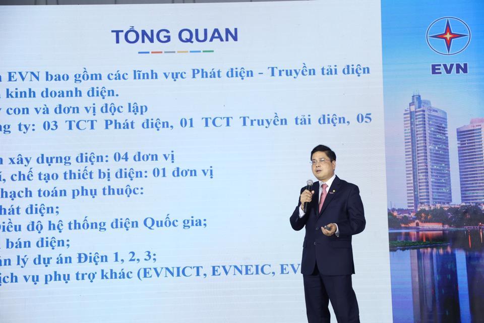 Phó Tổng Giám đốc, Trưởng ban Vì sự tiến bộ phụ nữ EVN Võ Quang Lâm.