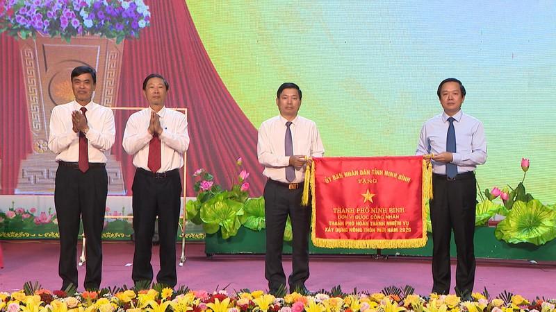 Thành phố Ninh Bình hoàn thành nhiệm vụ xây dựng nông thôn mới ảnh 2