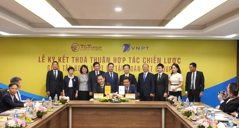 Tập đoàn VNPT và T&T Group hợp tác chiến lược toàn diện ảnh 1