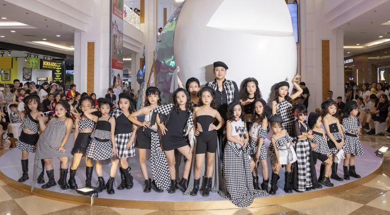 'Back to school' – Show thời trang nhí chào đón mùa tựu trường ảnh 3