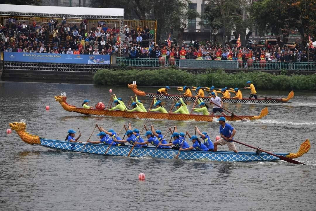 500 vận động viên tham gia giải Bơi chải thuyền rồng Hà Nội mở rộng 2022