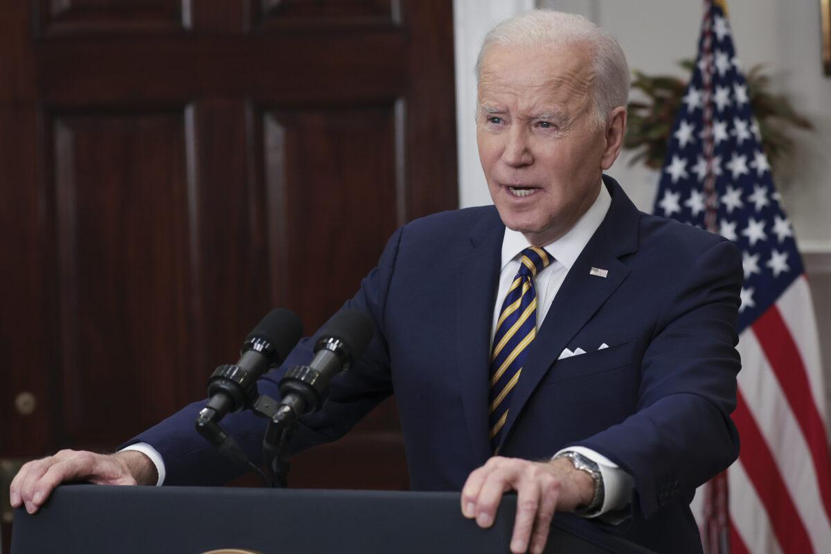 Ông Biden giải phóng thêm 10 triệu thùng dầu từ Kho Dự trữ Chiến lược sau