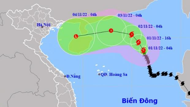 Bão số 7 cách quần đảo Hoàng Sa khoảng 570km, giật cấp 13 - Ảnh 1.