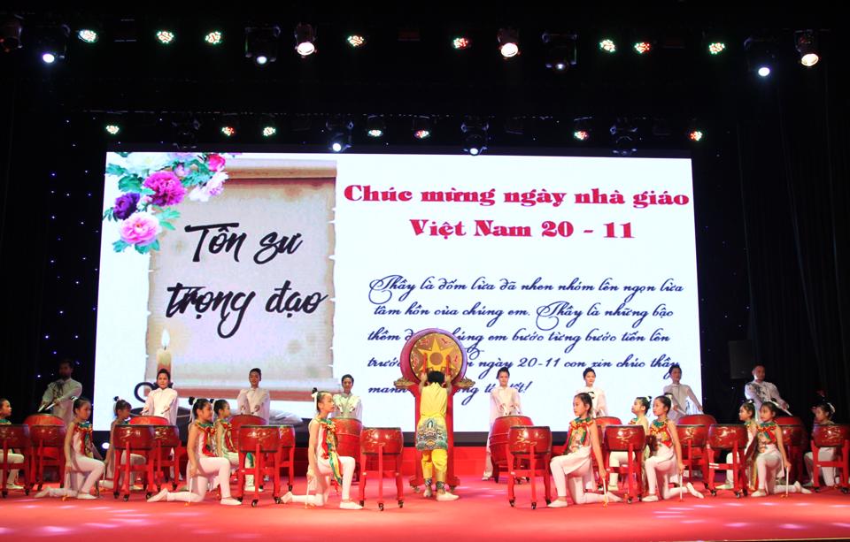 Một tiết mục văn nghệ trong chương trình.
