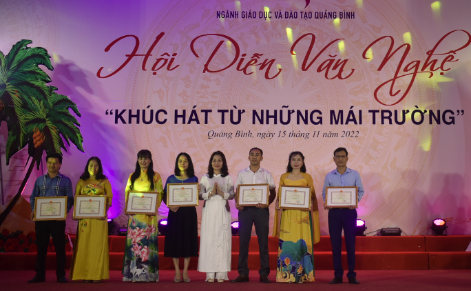 Khép lại Hội diễn văn nghệ ngành Giáo dục Quảng Bình ảnh 6