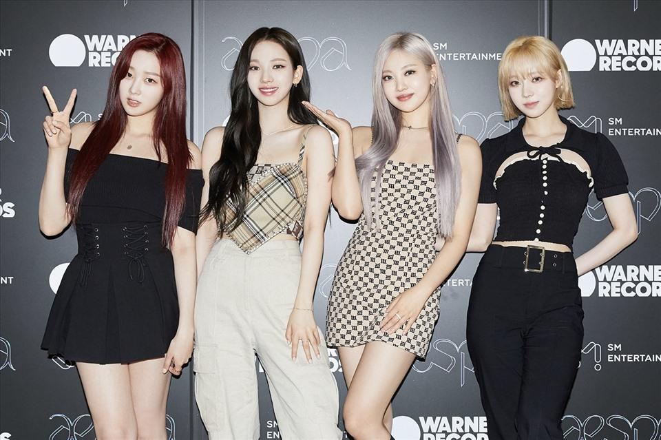 Nhóm nhạc nữ Gen 4 gây thất vọng vì học hỏi Blackpink
