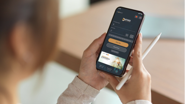 VNDIRECT bứt tốc trong cuộc đua gia tăng trải nghiệm số cho khách hàng - Ảnh 1. VNDIRECT bứt tốc trong cuộc đua gia tăng trải nghiệm số cho khách hàng - Ảnh 1.