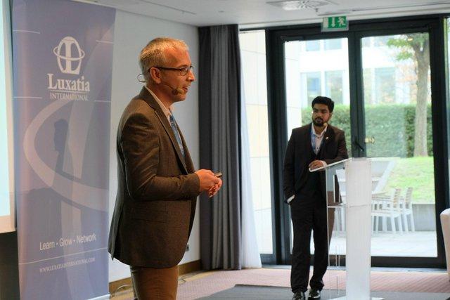 CEO akaBot: Công nghệ Việt cần định vị toàn cầu khi ra thế giới - Ảnh 1. CEO akaBot: Công nghệ Việt cần định vị toàn cầu khi ra thế giới - Ảnh 1.